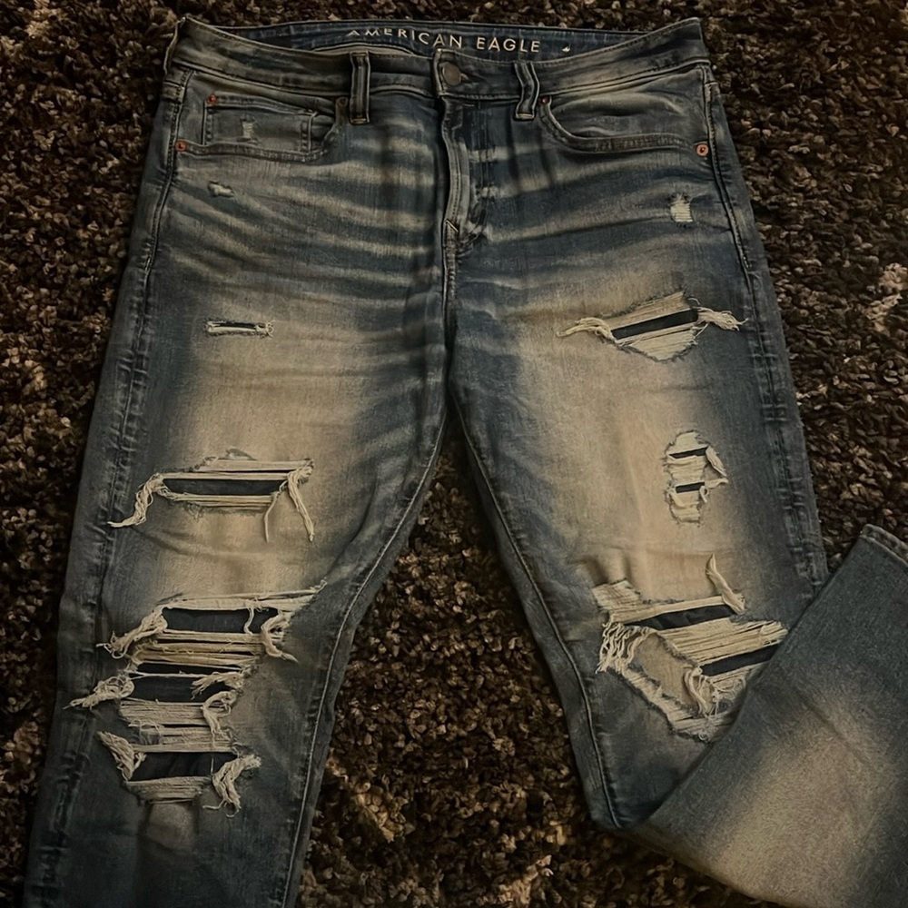 Men’s American Eagle Ripped Jeans
